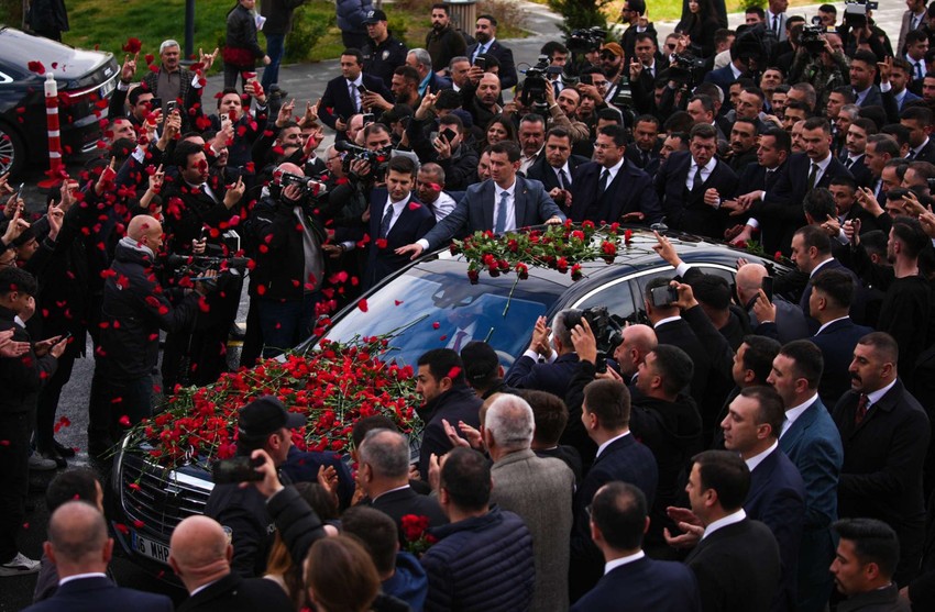 MHP lideri Devlet Bahçeli'den 65 gün sonra ilk görüntü! Türkeş'in mezarını ziyaret etti, MHP Genel Merkezi'nde mesaiye başladı - Resim : 21