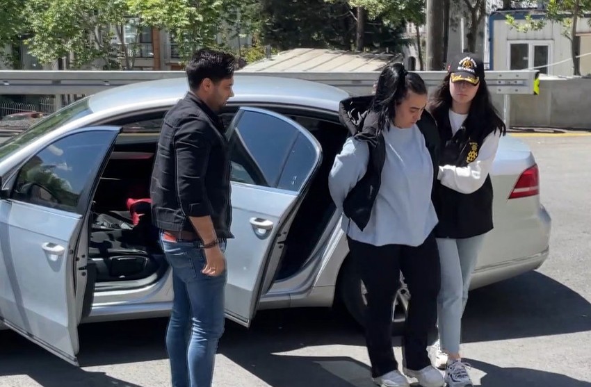 Haraç için araç kurşunladı! Kaçarken eşofmanla girdiği binadan etekle çıktı! Şüphelinin kimliği şaşırttı - Resim : 4