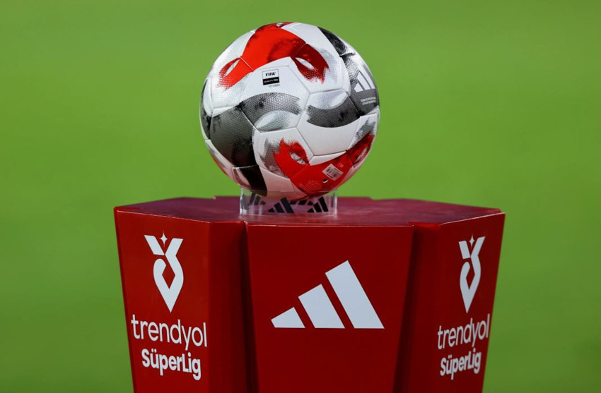 Süper Lig'de yayıncı yüzde 90 değişiyor! Kulüplerin istediği dev ücret belli oldu - Resim : 1