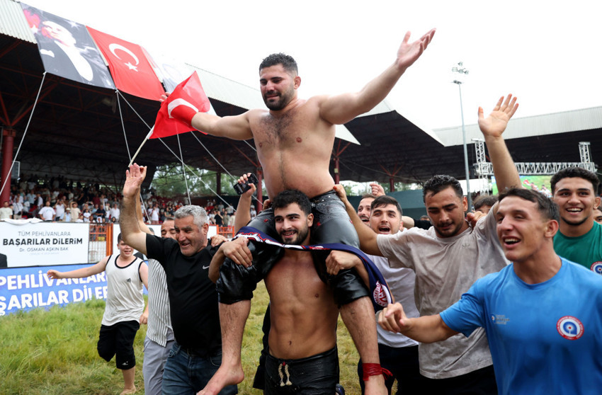 665. Kırkpınar Yağlı Güreşleri'nde başpehlivan Erkan Taş oldu - Resim : 3