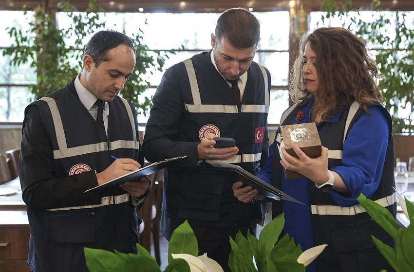 “Sınırsız çay” vaadi pahalıya patladı! Ticaret Bakanlığı affetmedi: Yanıltıcı reklamlara milyonluk ceza - Resim : 3