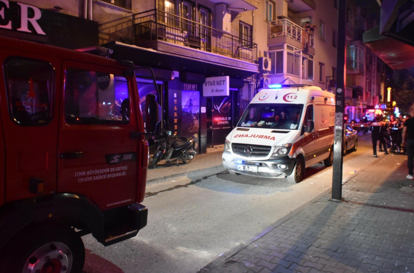 İzmir’de patlama: 4 yaralı! O anlar kameraya yansıdı - Resim : 1