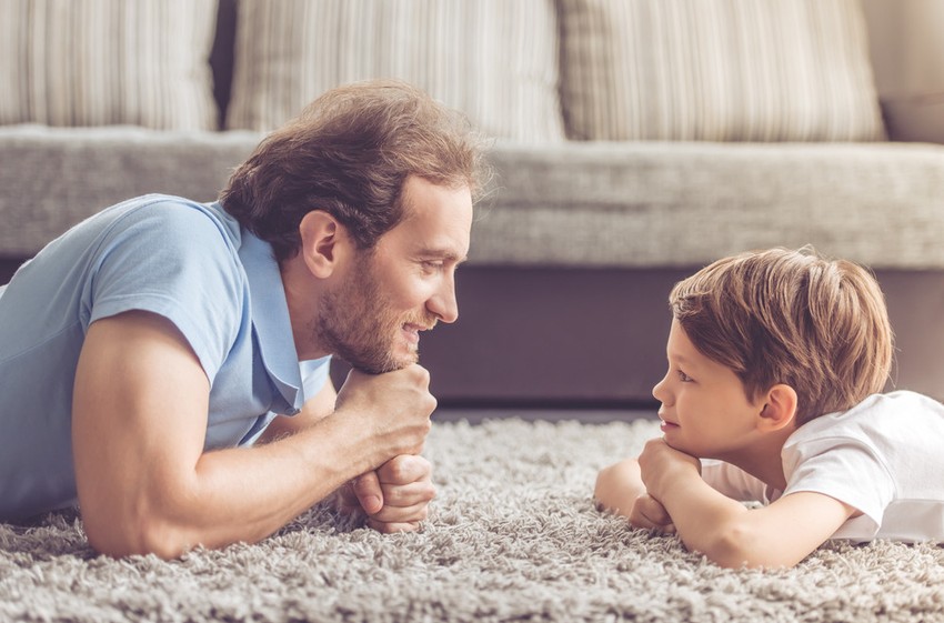 Uzmanlar uyardı: Çocuğunuza asla bu iltifatları etmeyin! - Resim : 2