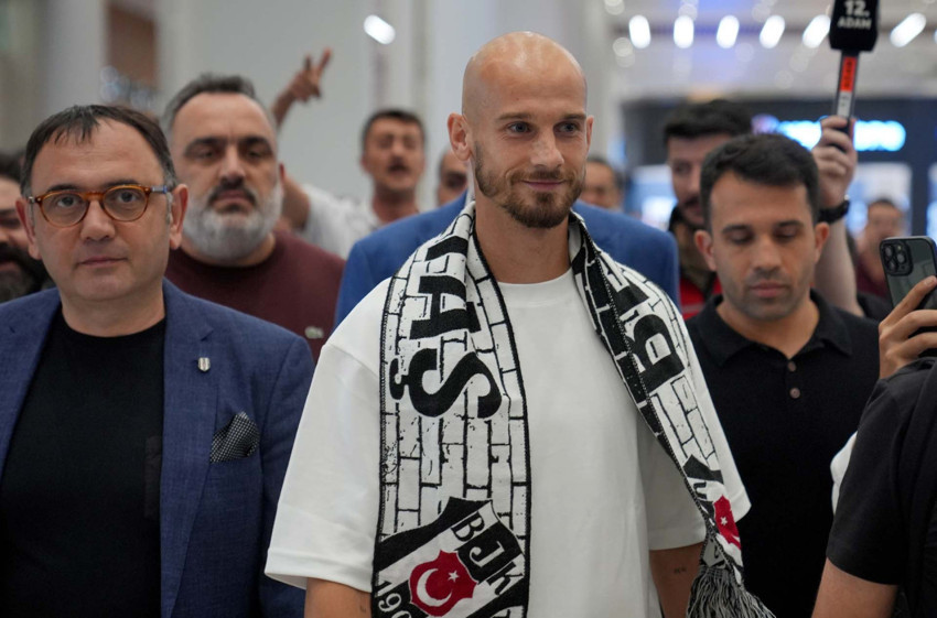 Beşiktaş, yeni transferi Vaclav Cerny’ye kavuştu - Resim : 3