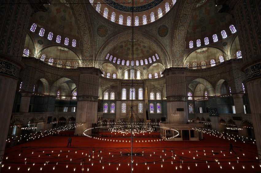 Sultanahmet Camii ibadete bugün açılacak - Resim : 1