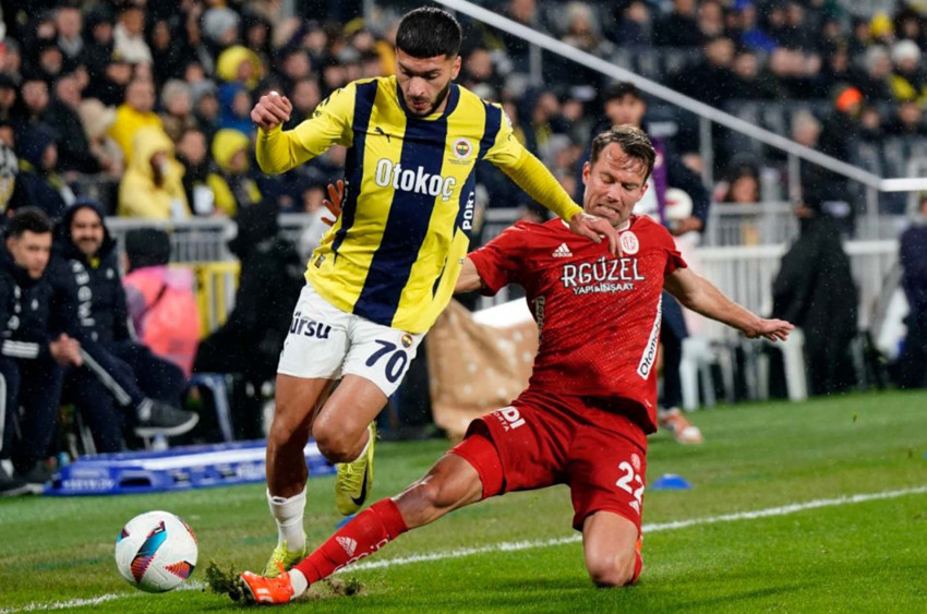 Şampiyonluk yolunda kritik maç! Fenerbahçe, Antalyaspor’u ağırlayacak! İşte muhtemel ilk 11’ler - Resim : 1