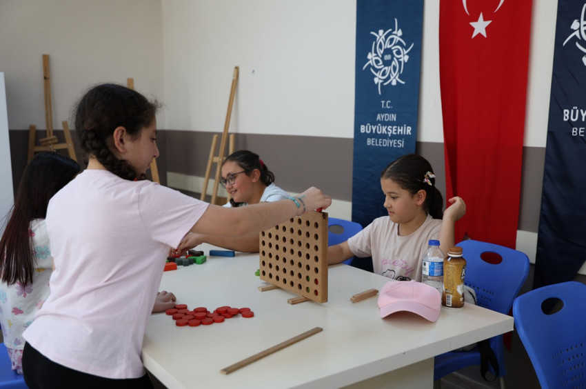 Minik zihinler Aydın Büyükşehir’in eğitimleriyle güçleniyor - Resim : 1
