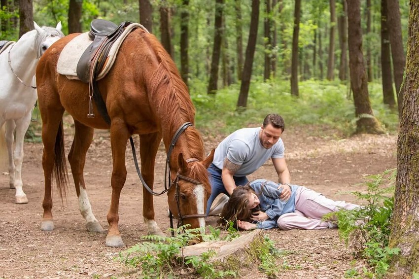 Senden Daha Güzel 2. bölüm tek parça izle! Senden Daha Güzel 2. bölüm full izle! Senden Daha Güzel son bölüm izle - Resim : 1