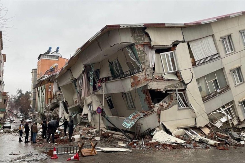 Prof. Dr. Süleyman Pampal'dan korkutan uyarı! "8,5 büyüklüğünde olabilir" - Resim : 2