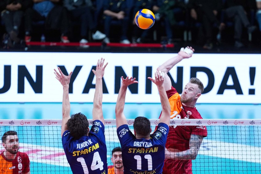 Galatasaray derbide Fenerbahçe’yi yıktı! Final biletini kaptı - Resim : 2