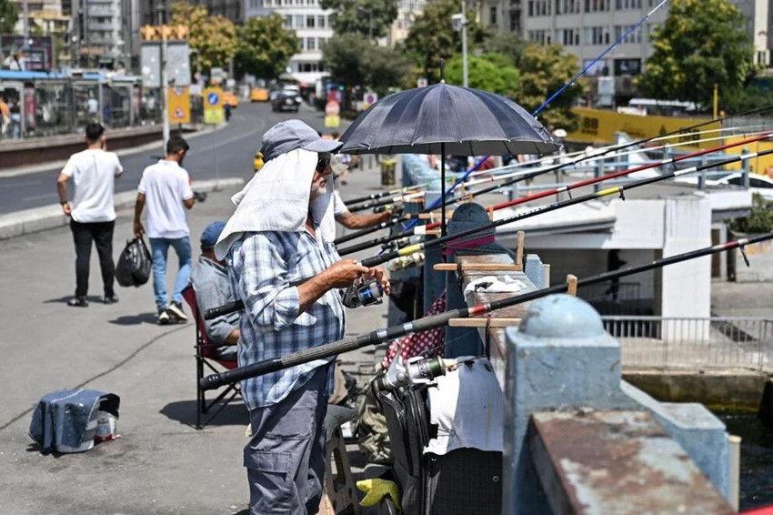 Bugün 23 il kavruldu! Gölge bile serinletmedi! - Resim : 2