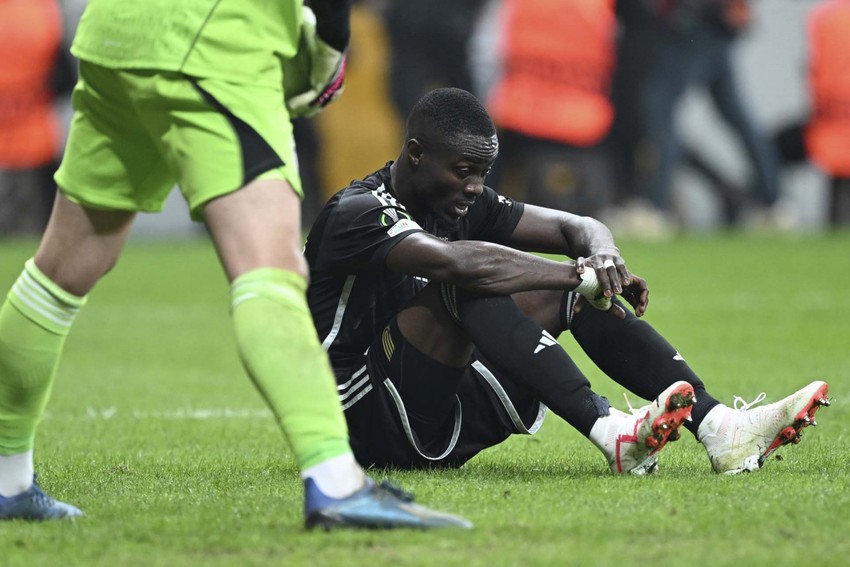 Beşiktaş'a sakatlık şoku! Yıldız futbolcular devam edemedi