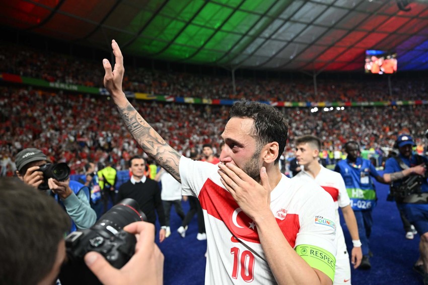Kaptan Hakan Çalhanoğlu, EURO 2024’ü değerlendirdi: “Ülkemizi en iyi şekilde temsil etmeye çalıştık” - Resim : 2