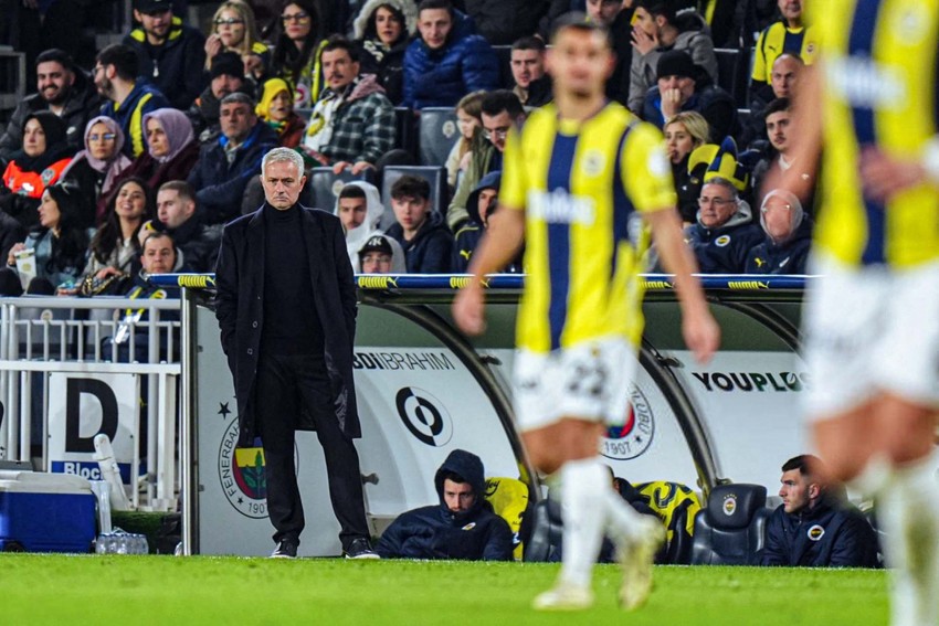 Fenerbahçe, Mourinho’nun doğum gününü kutladı! “Seni her halinle seviyoruz” - Resim : 1