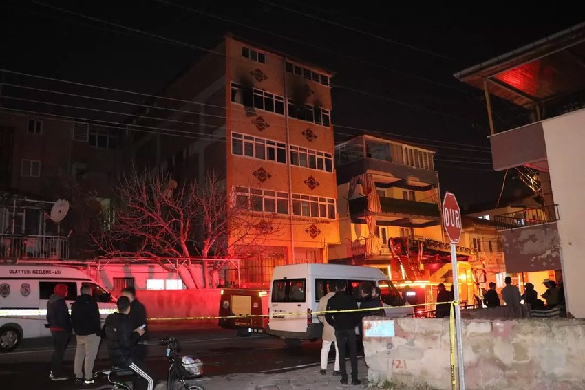 Denizli'de kahreden olay! Zamanla yarışan anne en acı kararı verdi! - Resim : 2