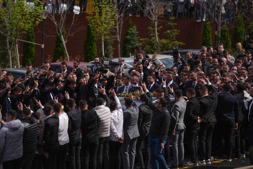 MHP lideri Devlet Bahçeli'den 65 gün sonra ilk görüntü! Türkeş'in mezarını ziyaret etti, MHP Genel Merkezi'nde mesaiye başladı - Resim : 17