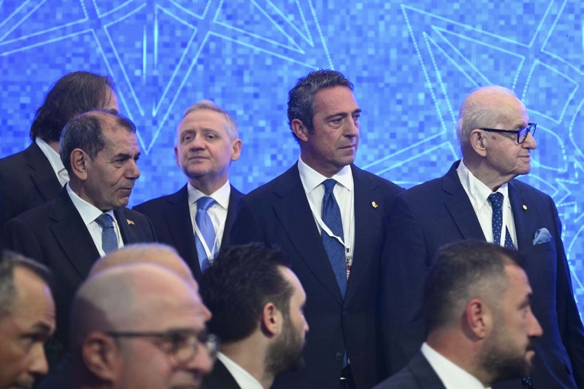 UEFA İstanbul Ofisi’nin açılışında dikkat çeken fotoğraf! Dursun Özbek ve Ali Koç detayı - Resim : 2