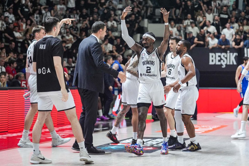 Seri eşitlendi! Beşiktaş’tan Anadolu Efes’e 27 sayılık fark! - Resim : 1