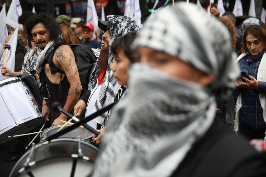 Brezilya, Şili ve Meksika'da binlerce kişi, Filistin'e destek için yürüdü - Resim : 2