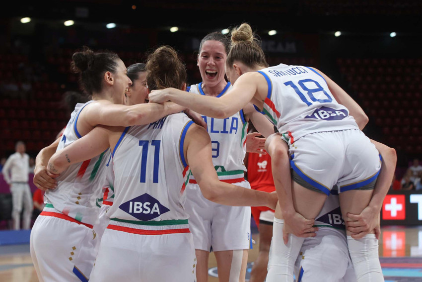 Yarı final şansını kaçırdık! Potanın Perileri, İtalya’ya boğun eğdi - Resim : 2