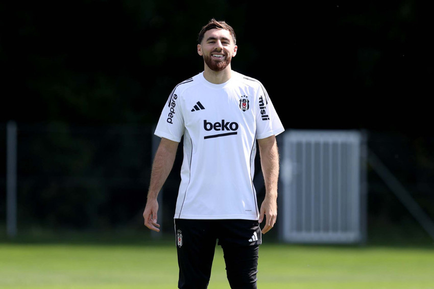 Beşiktaş'ın 10 numarası Orkun Kökçü'den transferi için çarpıcı sözler! Süper Lig'deki yarışa dikkat çekti - Resim : 2