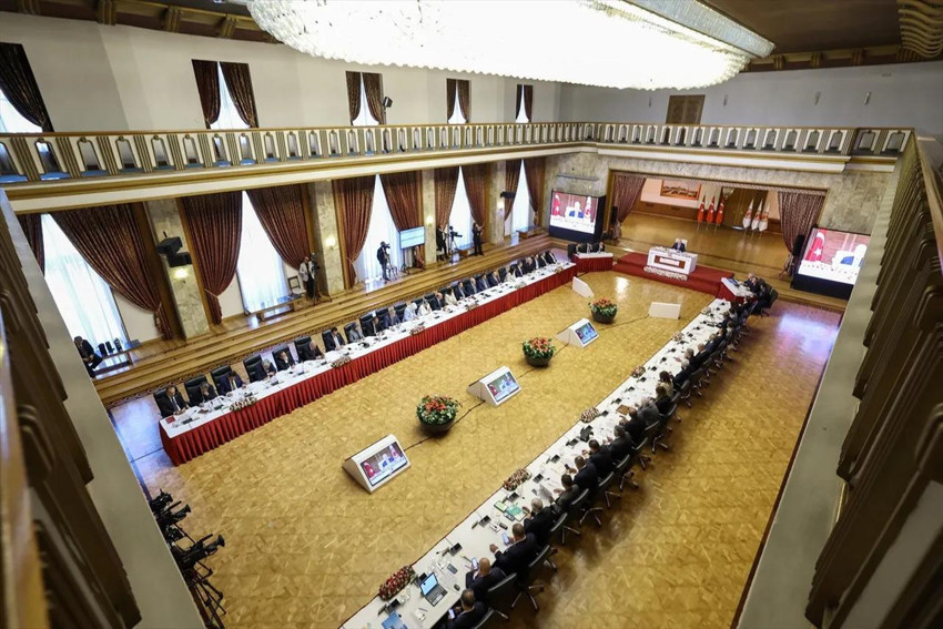 TBMM'de süreç komisyonunun ilk toplantısı sona erdi: Bir sonraki toplantının tarihi belli oldu - Resim : 8