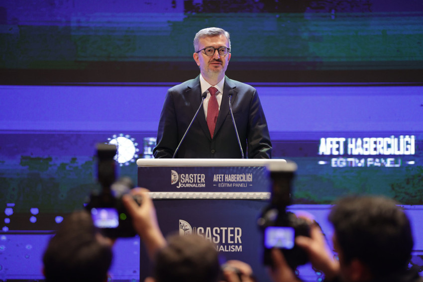 Burhanettin Duran: 5 ayda 450'ye yakın dezenformasyon tespit ettik - Resim : 1