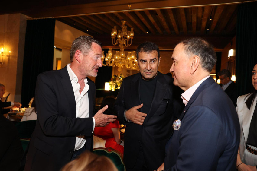 Ahmet Güneştekin'ten Venedik çıkarması! Yılın sergisi geliyor: Sessizlik” Venedik’te yankı uyandıracak - Resim : 6