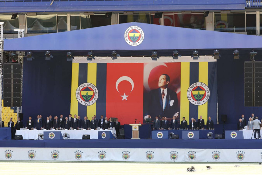 Fenerbahçe yeni başkanını seçecek! Olağanüstü seçimli genel kurulda 1.gün bitti! Başkan adayları kongre üyelerine seslendi - Resim : 1
