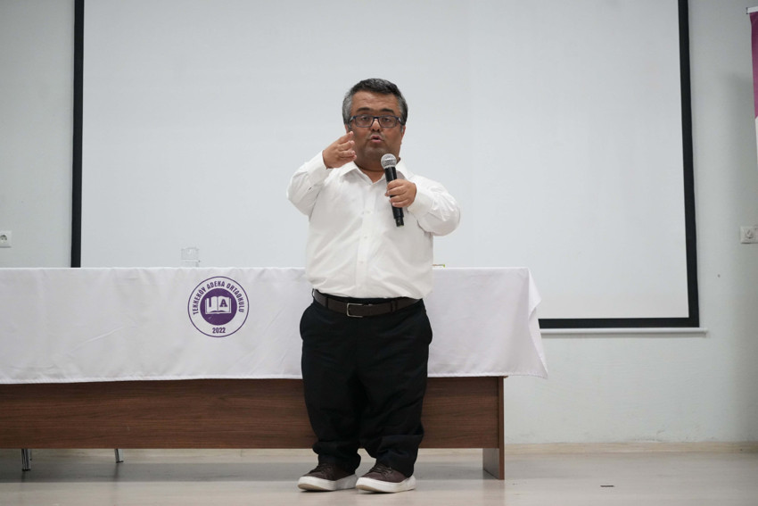 Boyu kısa diye zorbalığa uğradı! 'Benim bir kahramanım var' diyerek anlattı! - Resim : 1