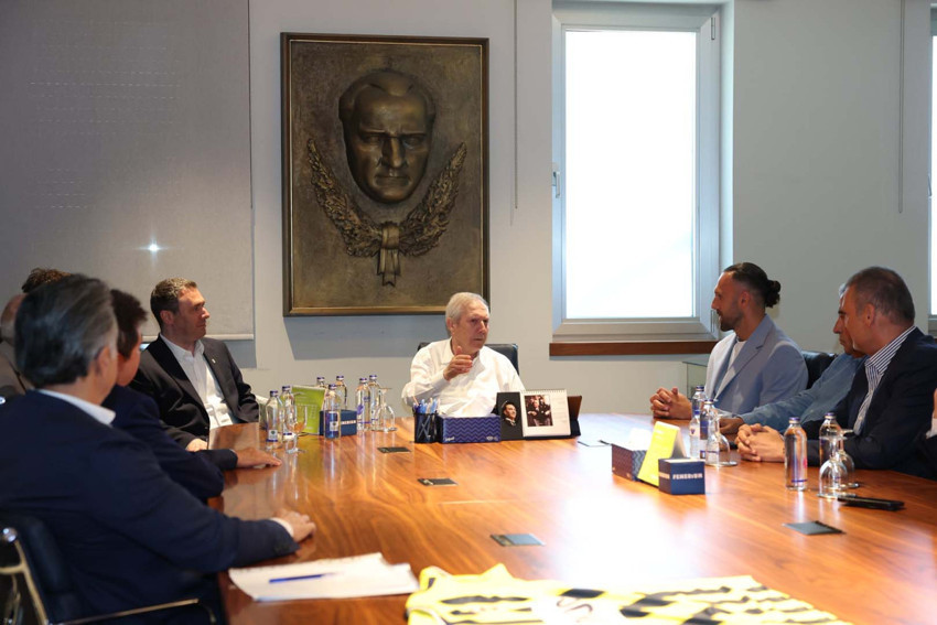 Fenerbahçe, Vedat Muriqi'ye resmi imzayı attırdı! Sözleşme süresi belli oldu - Resim : 3