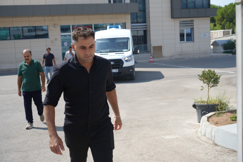 Eski eşini eşarpla boğan katilden kan donduran telefon: Ben kızı öldürdüm - Resim : 3