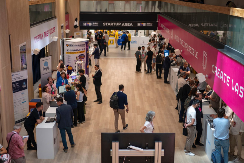 Future AI Summit’26 İstanbul’da başladı! Haluk Görgün: İlk defa bir teknoloji aklımıza eklenmeye çalışıyor - Resim : 7