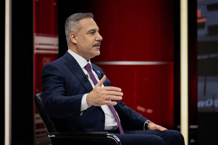 Bakan Fidan 'Hiç problem diyerek' resti çekti: İsrail'den korkacak değiliz, kavga bizim işimiz! - Resim : 1