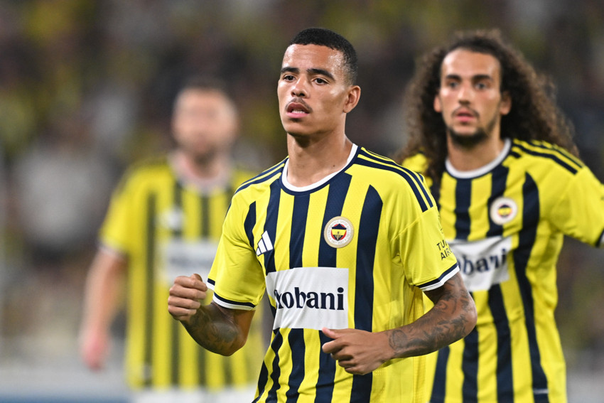Fenerbahçe-Gornik Zabrze maçı Türkiye'yi ekrana kilitledi! Futbolseverler tv100'de futbola doydu - Resim : 4
