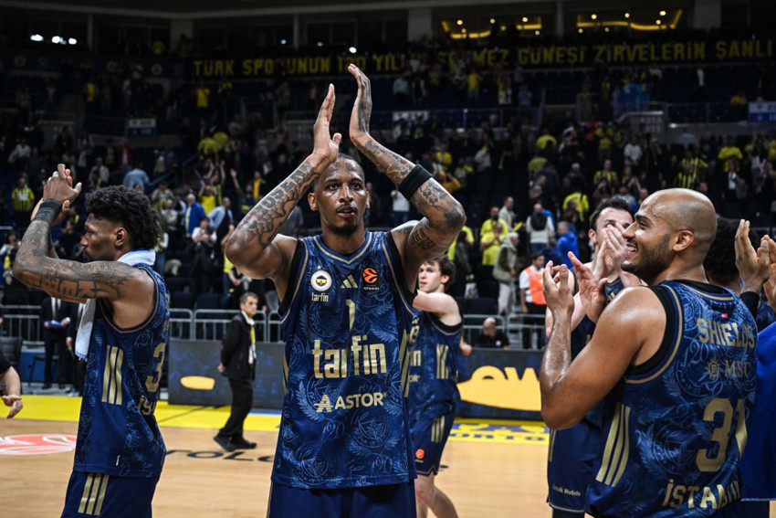 EuroLeague’de 2’de 2 yaptı! Fenerbahçe Tarfin’den Bayern Münih’e 24 sayılık fark! - Resim : 1