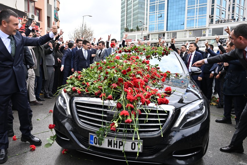 MHP lideri Devlet Bahçeli'den 65 gün sonra ilk görüntü! Türkeş'in mezarını ziyaret etti, MHP Genel Merkezi'nde mesaiye başladı - Resim : 29