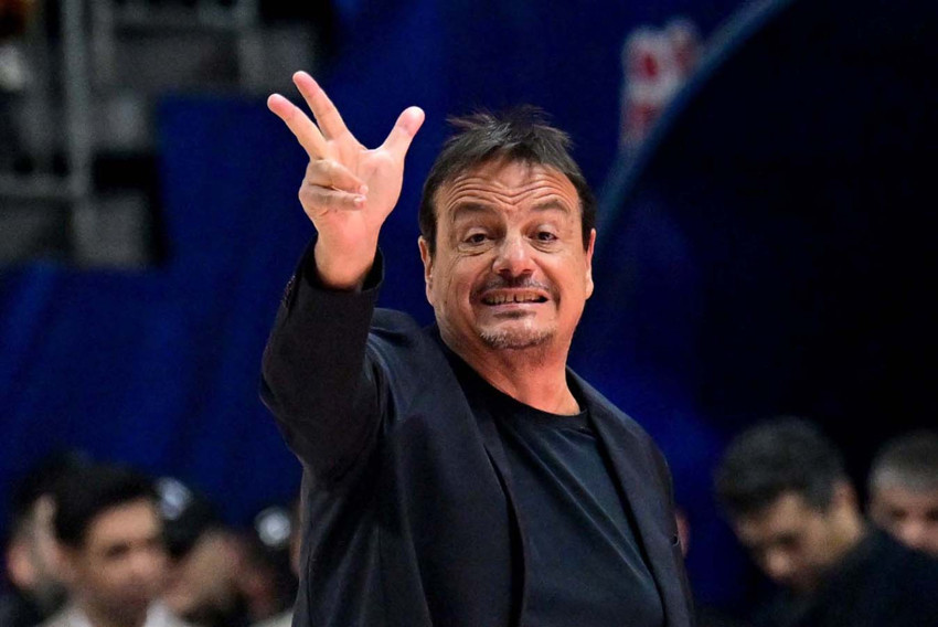 Ergin Ataman, Olympiakos taraftarına ateş püskürdü! Türkiye'ye yönelik tezahüratlara sert tepki - Resim : 1