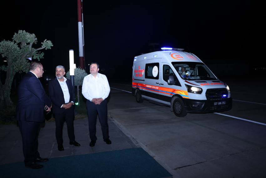Gaziantep’te Turdu bebek için zamanla yarışıldı! Ambulans uçak devreye girdi - Resim : 5