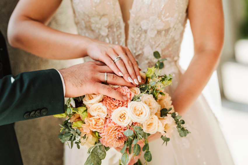 Düğünlerde yeni akım! Davetliler gerçek sanıyor! 6 bin 500 liraya kiralık nikah memuru - Resim : 2