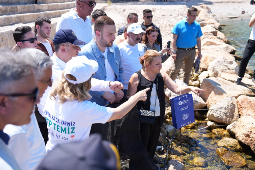 Sıfır Atık Vakfı Akdeniz’in geleceği için harekete geçti! Samed Ağırbaş: Antalya’da plastik kirliliğine karşı yeni bir seferberlik başlatıyoruz - Resim : 3