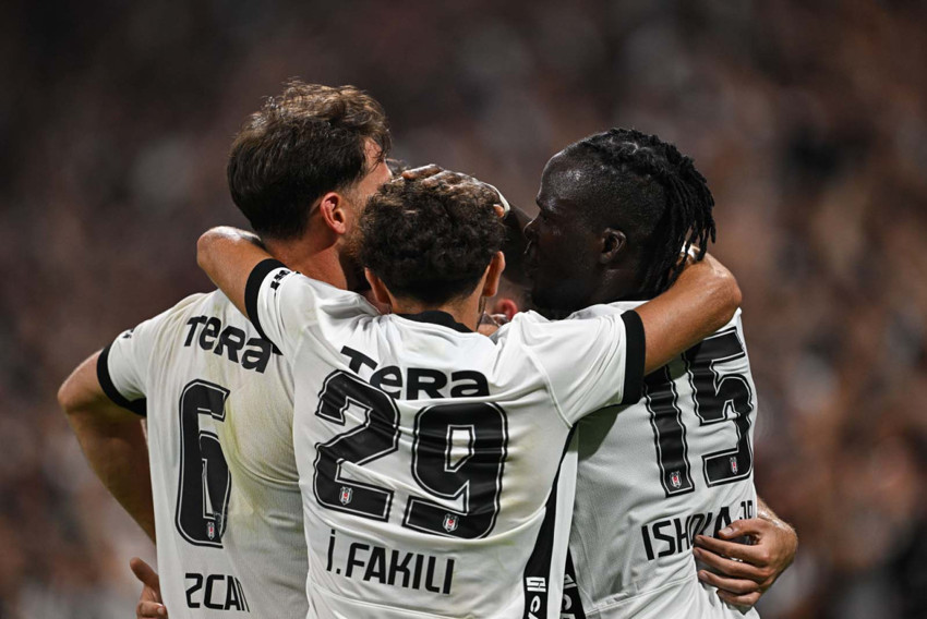 Beşiktaş, Midtjylland’ı evinde devirdi! Tur kapısını araladı - Resim : 1
