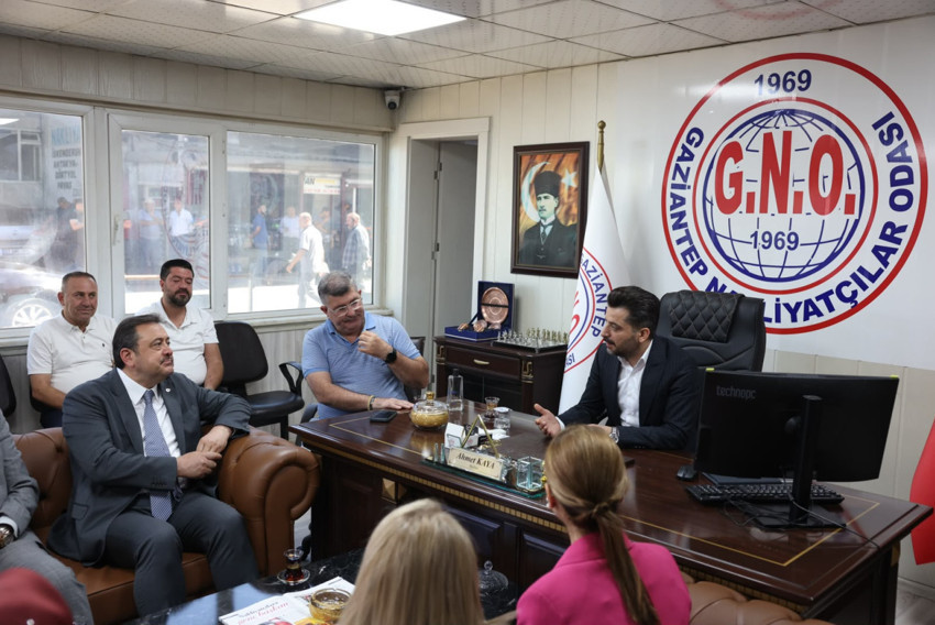 AK Parti Gaziantep teşkilatından esnaf ve STK’lara ziyaret! Fedaioğlu: Ortak akılla çözüm üretmeye devam edeceğiz - Resim : 5