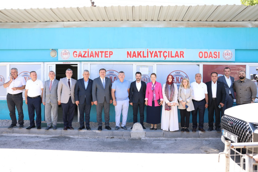 AK Parti Gaziantep teşkilatından esnaf ve STK’lara ziyaret! Fedaioğlu: Ortak akılla çözüm üretmeye devam edeceğiz - Resim : 3