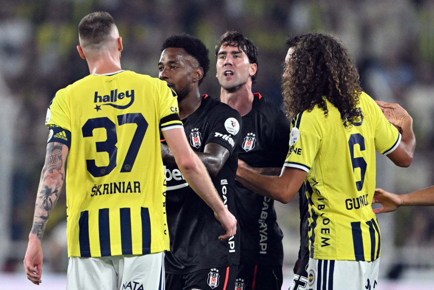 Fenerbahçe- Beşiktaş derbisinde saha karıştı! Skriniar ve Vlahovic birbirine girdi - Resim : 1