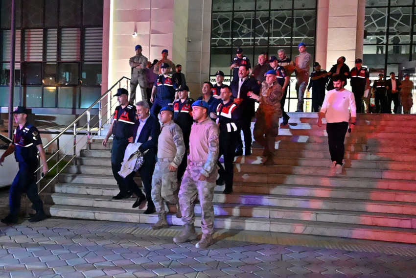 Yahşihan Belediyesi soruşturmasında gelişme! İki eski belediye başkanı dahil 15 kişi tutuklandı - Resim : 1
