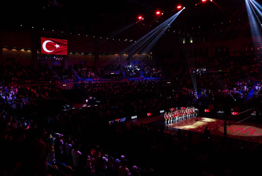 Milletler Ligi'nde şampiyonluk için sahadayız! Filenin Sultanları, Brezilya ile karşılaşıyor - Resim : 1