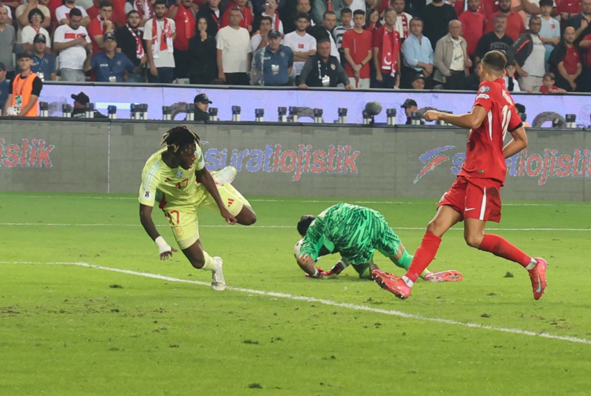 İspanyol basınından büyük skandal! Marca’nın bayrak paylaşımına tepkiler çığ gibi - Resim : 1