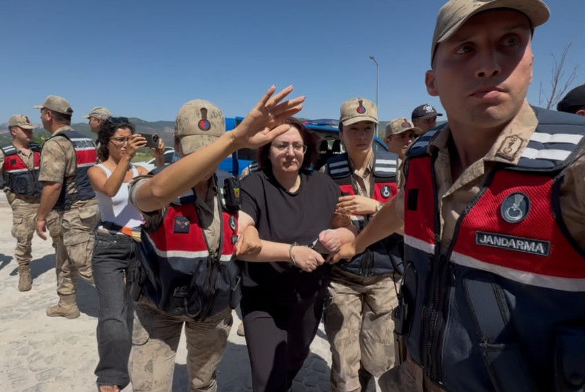 Gülistan Doku soruşturmasında yeni detaylar: Handan Sonel’in evinden servet çıktı! - Resim : 2