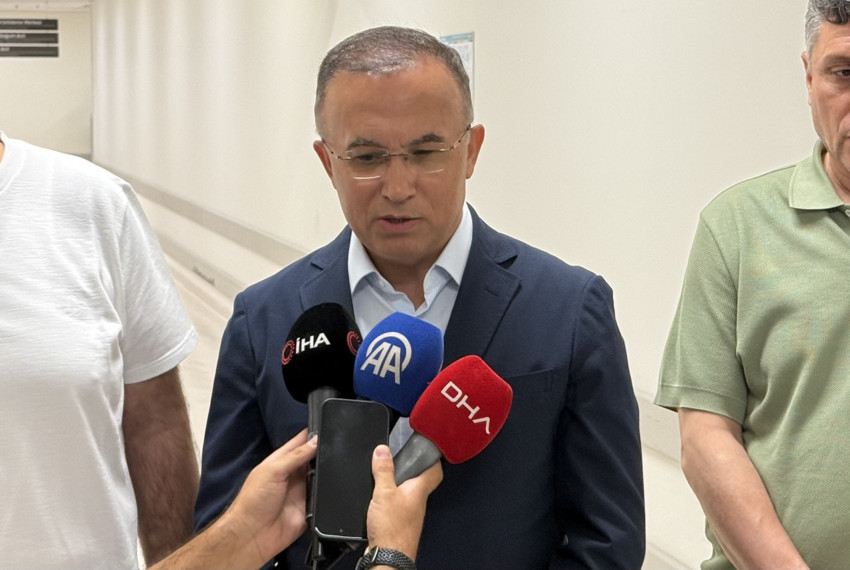 Hastanede tedaviye alındı! Yeni Parti Gaziantep Milletvekili Melih Meriç'e bıçaklı saldırı! İşte o görüntüler... - Resim : 6